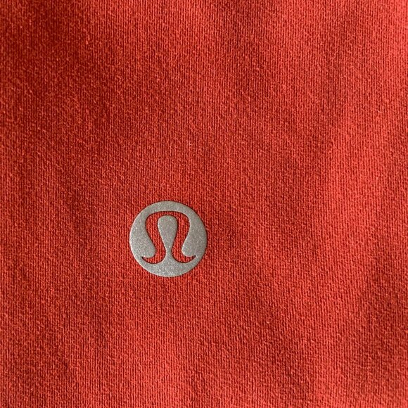 Women's Lululemon terracotta color leggings, size 6 - Picture 2 of 4